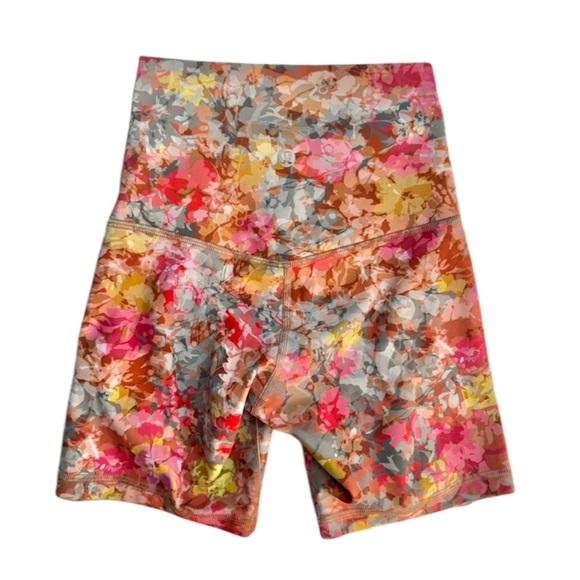 Lululemon Align Short *6" in Inflorescence Multi - Picture 4 of 6